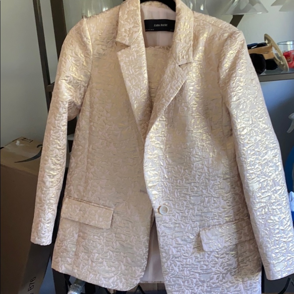 brand NEW ZARA SET